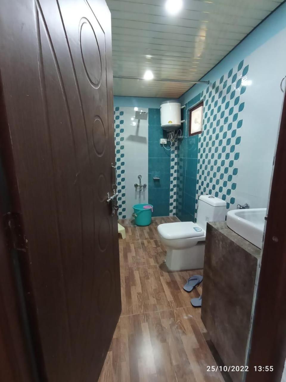 Nature Villaas Basa Homestay Pauri Exterior photo