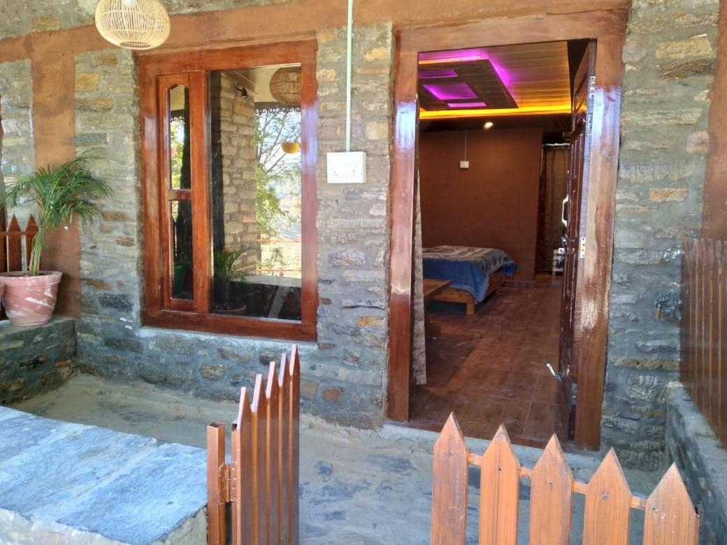 Nature Villaas Basa Homestay Pauri Exterior photo