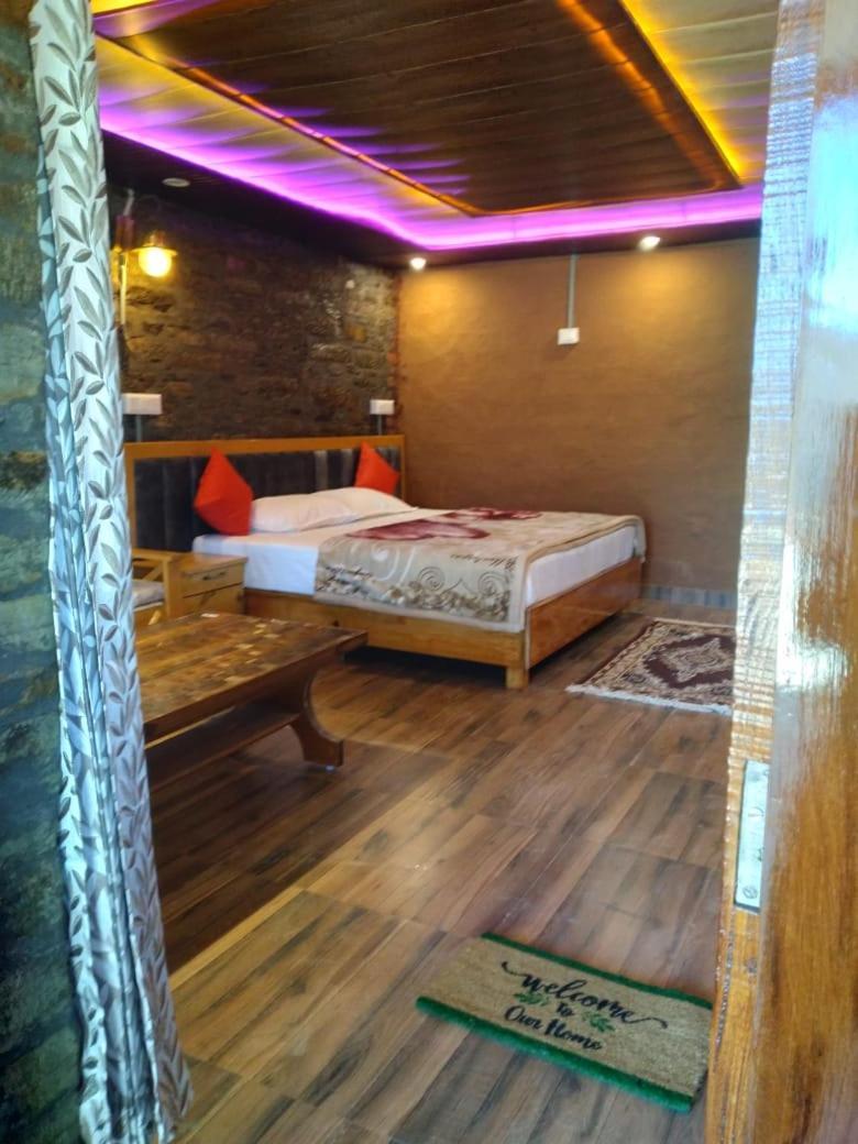 Nature Villaas Basa Homestay Pauri Exterior photo